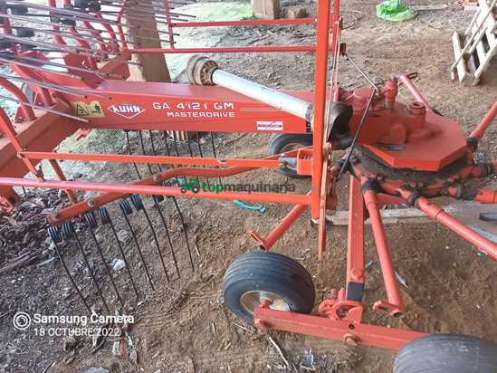 Rastrillo hilerador de rotor KUNT GM de 4 metros