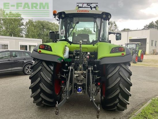 Tractor agrícola - Claas - arion 440 cis mit fl 120 CIS