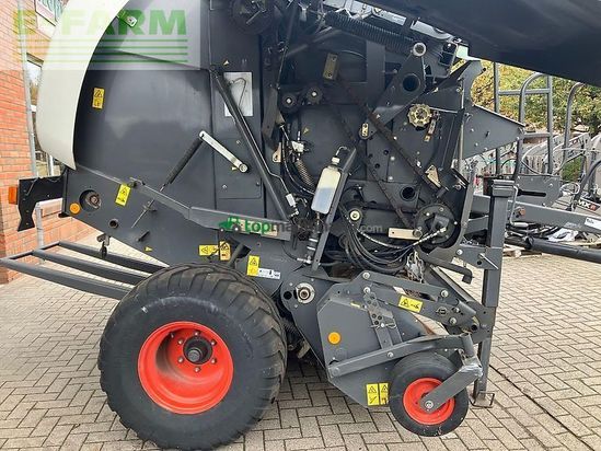 Empacadora gigant - Claas - variant 385