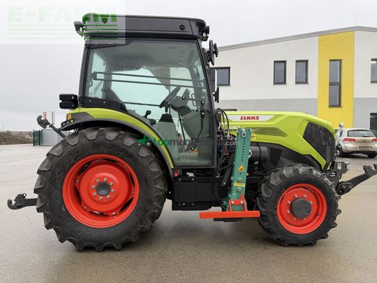 Tractor agrícola - Claas - nexos 240 l comfort
