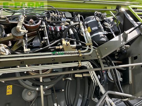 Cosechadora de Cereal - Claas - lexion 770 tt + v1200