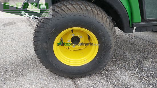Tractor agrícola - John Deere - 1026R
