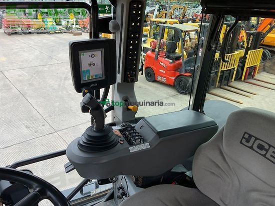 Tractor agrícola - JCB - fastrac 4220 tractor (st24631)