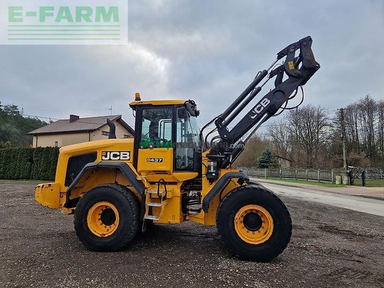 Minicargadora - JCB - 437 ht