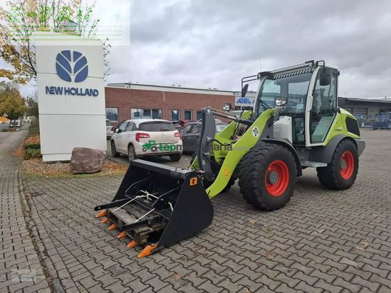 Minicargadora - Claas - torion 530
