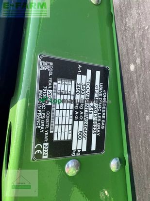 Empacadora gigant - John Deere - v451 m