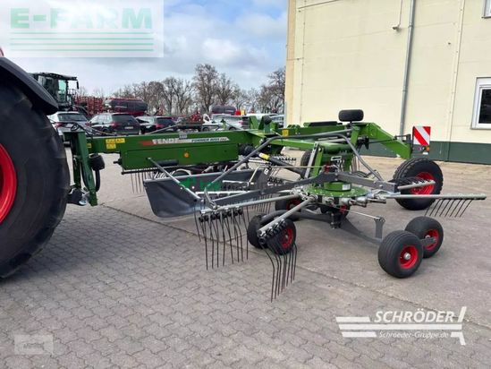 Rastrillo - Fendt - former 8055 pro