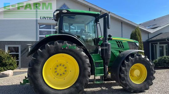 Tractor agrícola - John Deere - 6215r med frontlift og front pto på