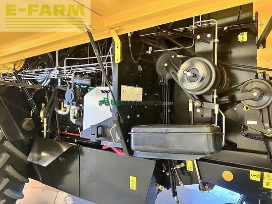 Cosechadora de Cereal - New Holland - tc 5070