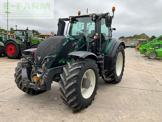 Tractor agrícola - Valtra - t214 versu tractor (st26880)