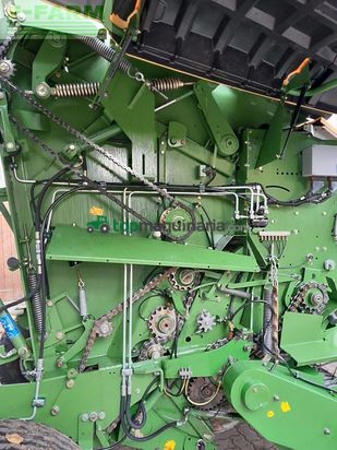 Empacadora gigant - Krone - comprima v 150xc