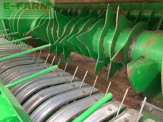 Empacadora gigant - John Deere - v 461m rff