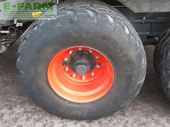 Empacadora gigant - Claas - quadrant 5200 fc evolution