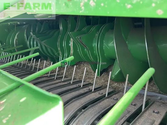 Empacadora gigant - John Deere - v 451 m maxicut 13 couteaux