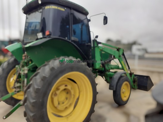 Tractor agrícola John Deere 5515 HC CON PALA