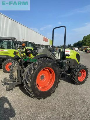 Tractor agrícola - Claas - nexos 240 f arceau 4rm