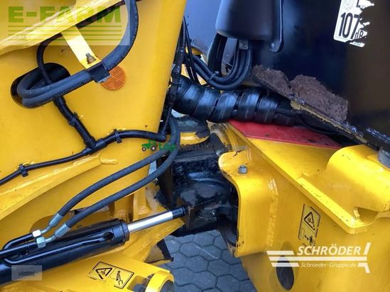 Minicargadora - JCB - tm 320 s | nur 2331 stunden !