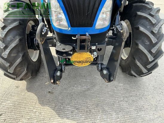 Tractor agrícola - New Holland - t4.95 tractor (st24547)
