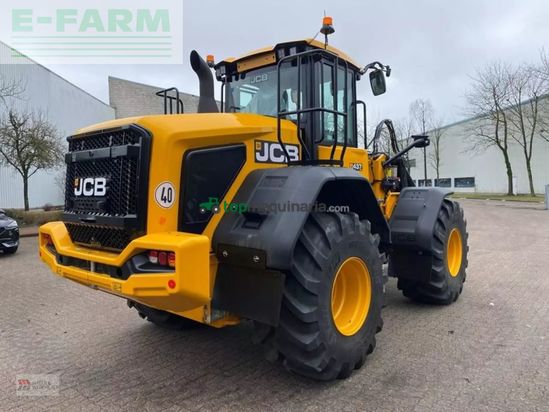 Minicargadora - JCB - 437 ht farm master