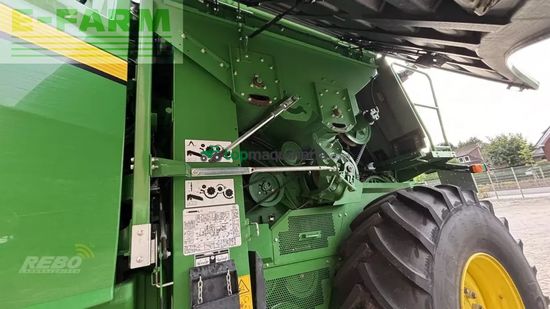 Cosechadora de Cereal - John Deere - t660