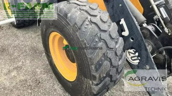 Minicargadora - JCB - 407 t4