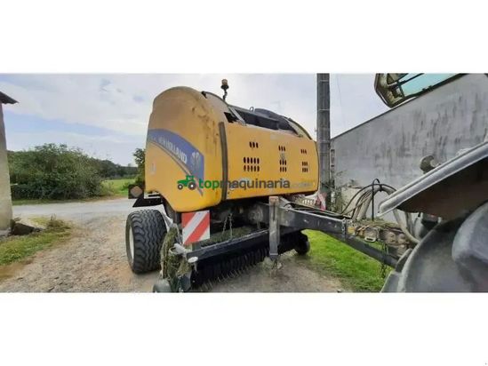 Empacadora gigant - New Holland - roll-belt180