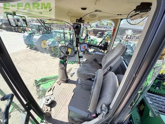 Cosechadora de Cereal - John Deere - 8300