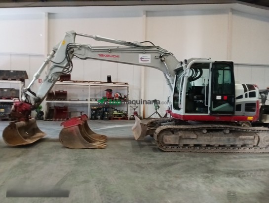 Excavadora TAKEUCHI  TB2150R