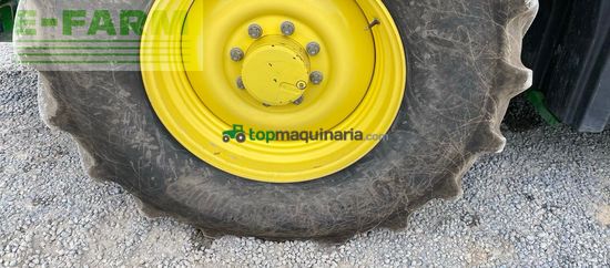 Cosechadora de Cereal - John Deere - 8300