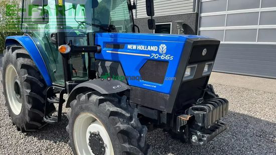 Tractor agrícola - New Holland - 70-66 s fiat model