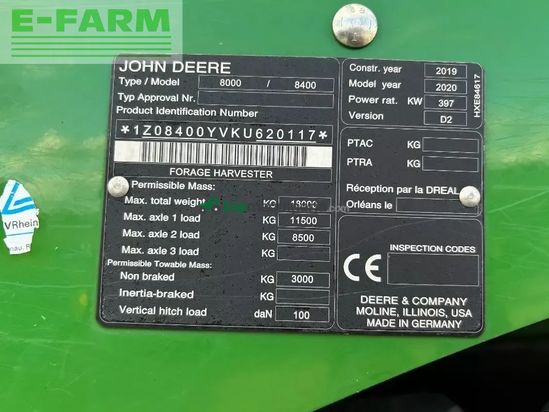 Cosechadora de Cereal - John Deere - 8400 mit kemper 475 plus