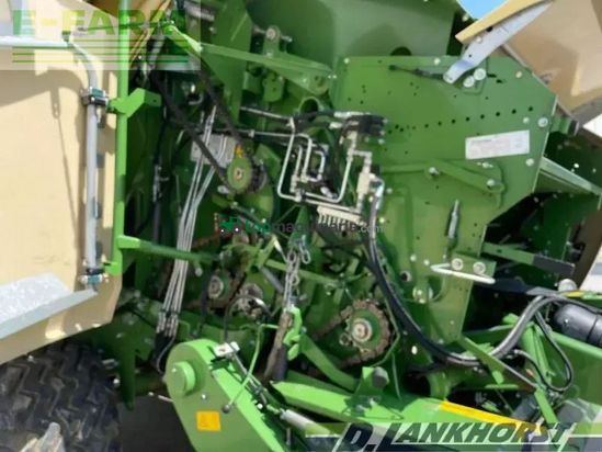 Empacadora gigant - Krone - comprima cv 150 xc