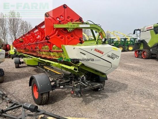 Cosechadora de Cereal - Claas - lexion 8700 terra trac