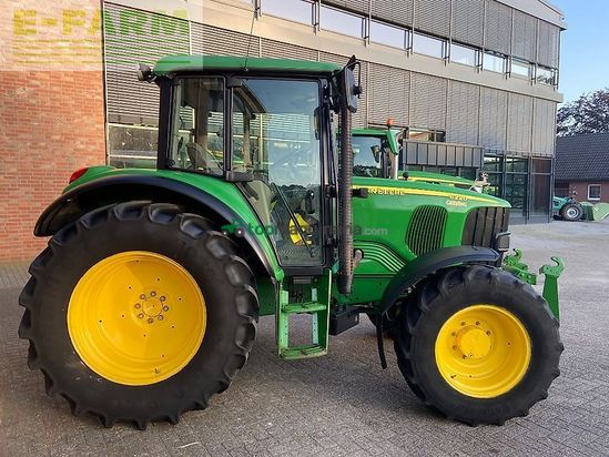 Tractor agrícola - John Deere - 6220