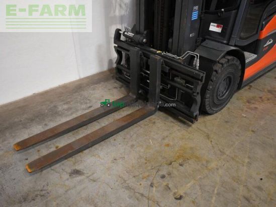 Elevadora - Linde - e 25 l 1252-01