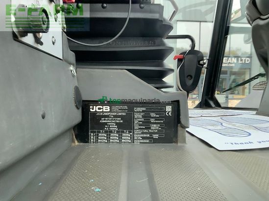 Tractor agrícola - JCB - fastrac 4220 tractor (st24631)