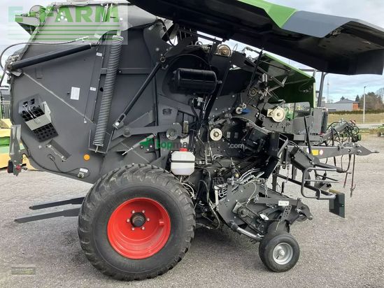 Empacadora gigant - Fendt - rotana 180 xtra cut