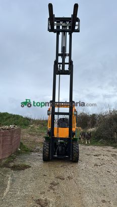 CARRETILLA ELEVADORA DIÉSEL DE EXTERIOR 3,5 Tn – NUEVA