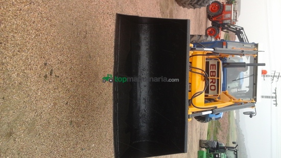Tractor agrícola - Ebro - 6100 con Pala