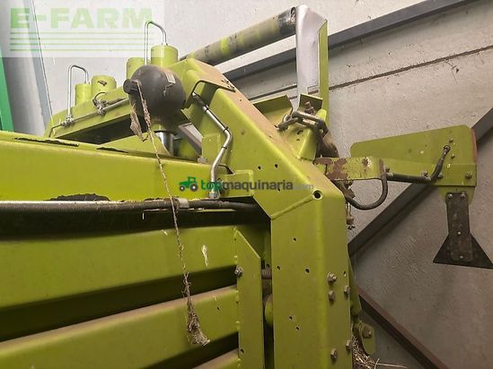 Empacadora gigant - Claas - quadrant 2200