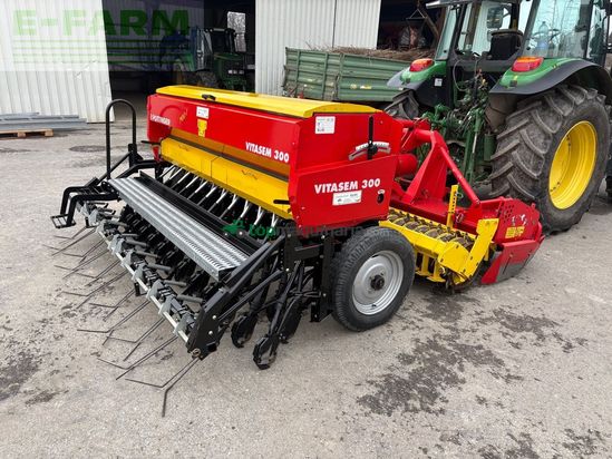 Grada rotativa - Pöttinger - Lion 301