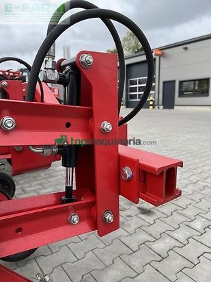 Minicargadora - Schaffer - 2028slt