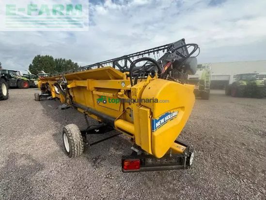 Cosechadora de Cereal - New Holland - cr 9.80 smarttrax stage 5