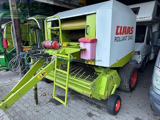 Empacadora gigant - Claas - rollant 240