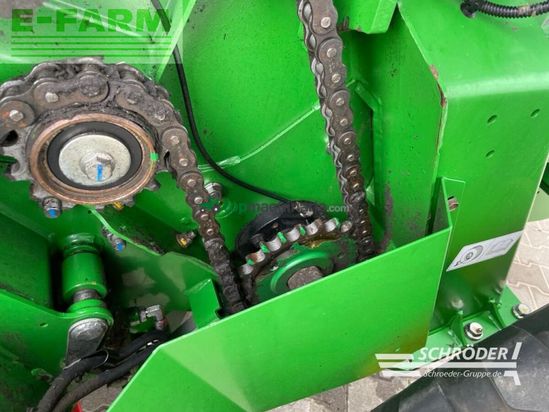 Empacadora gigant - John Deere - v 461 m