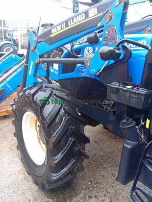 Tractor agrícola - New Holland - T4