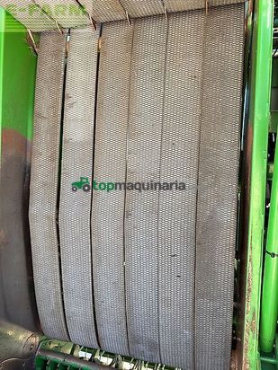 Empacadora gigant - John Deere - 864