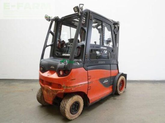 Elevadora - Linde - e 35/600 h 388