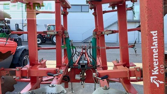Cultivador - Kverneland - scld 11 55