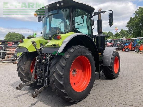 Tractor agrícola - Claas - arion 510 cis hexashift